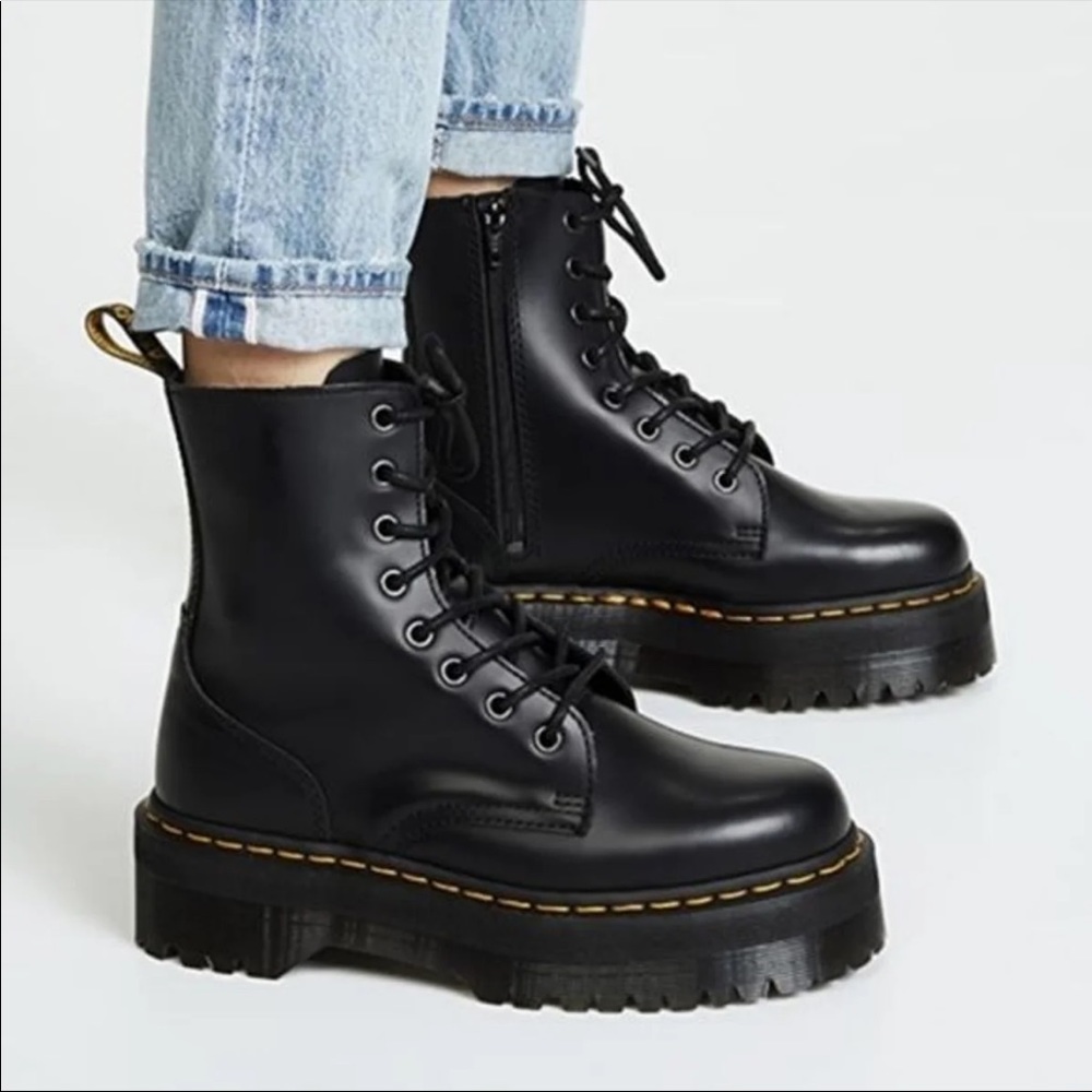 Platform doc martens